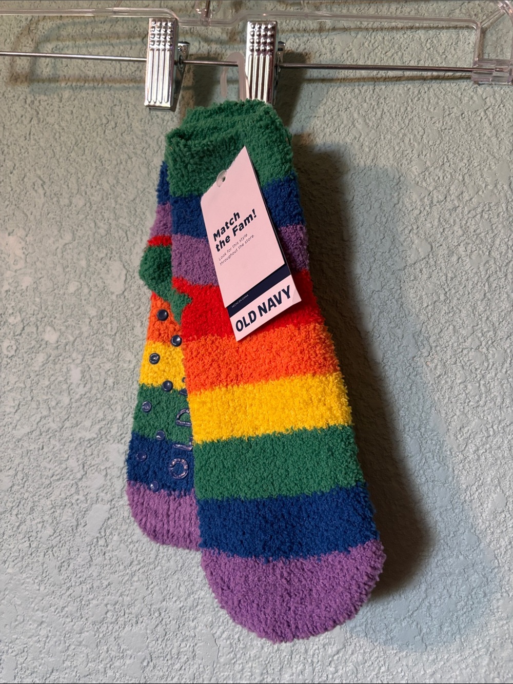 Old Navy Rainbow Fuzzy Grip Socks Green Yellow Orange Red Blue Purple NWT